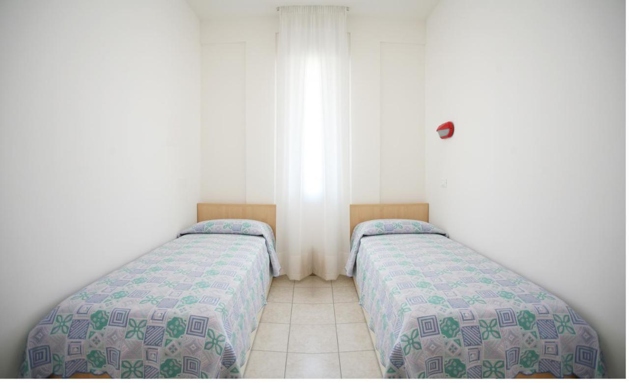 Residence Capinera Sottomarina Zewnętrze zdjęcie